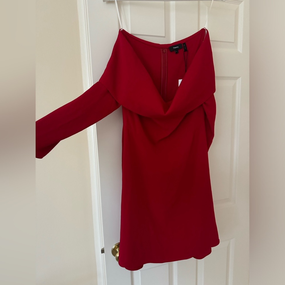 Off the shoulder theory dress